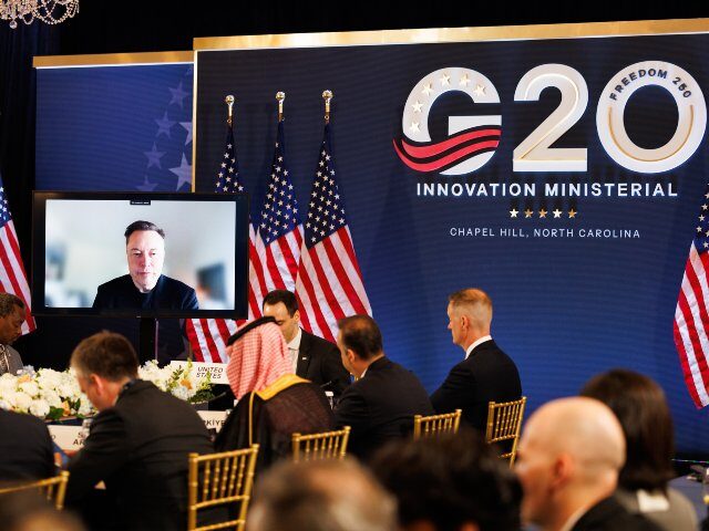 Elon-Musk-speaks-at-G20-640x480